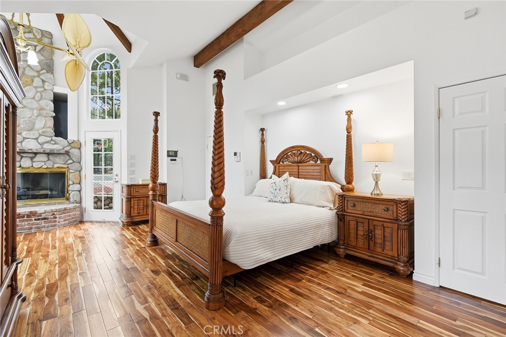 Granada Hills, California, 91344, United States, 5 Bedrooms Bedrooms, ,4 BathroomsBathrooms,Residential,Active,2041732