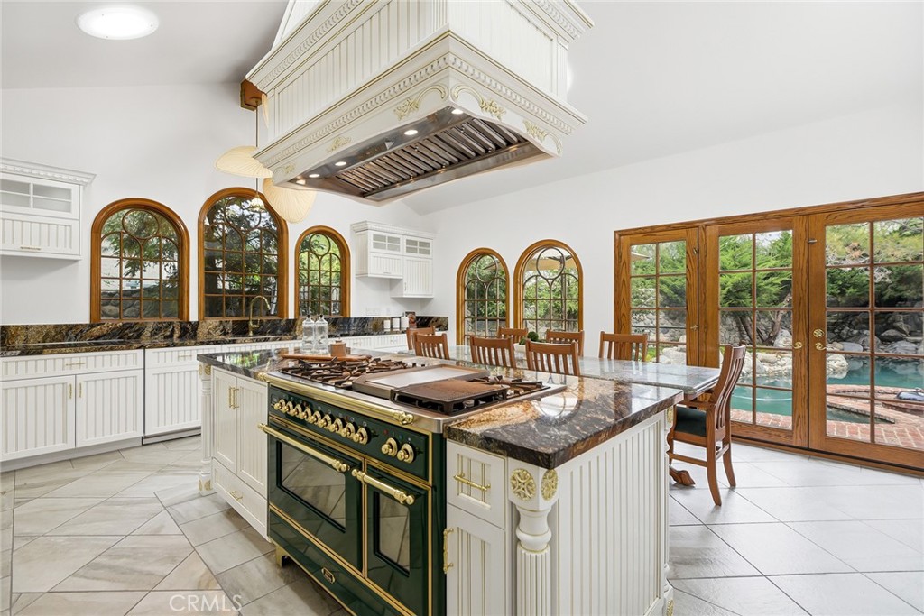 Granada Hills, California, 91344, United States, 5 Bedrooms Bedrooms, ,4 BathroomsBathrooms,Residential,Active,2041732