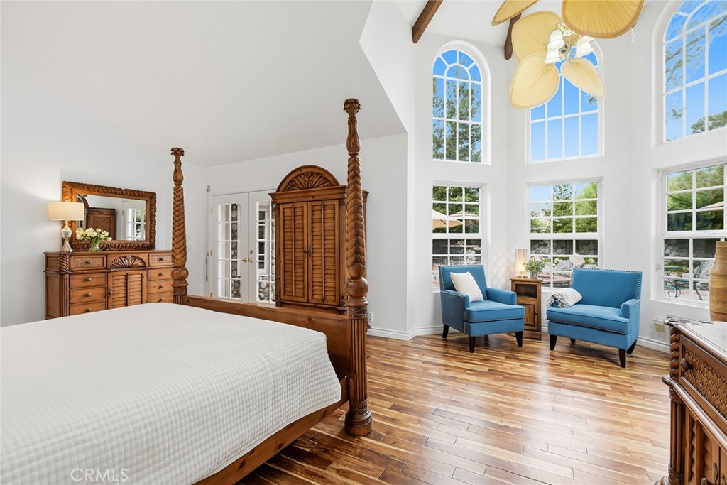 Granada Hills, California, 91344, United States, 5 Bedrooms Bedrooms, ,4 BathroomsBathrooms,Residential,Active,2041732