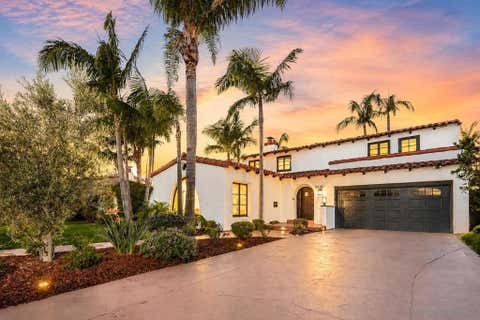 Photo of 2318 Plum St St, San Diego, CA 92106 (MLS # 260018883SD)