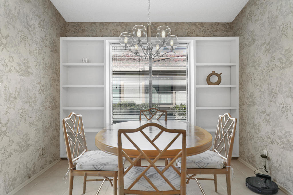 Monterey Country Clu - Residential Lease