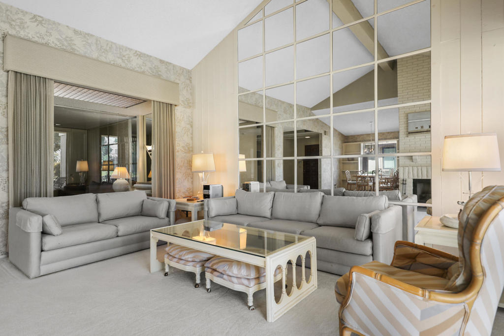 Monterey Country Clu - Residential Lease