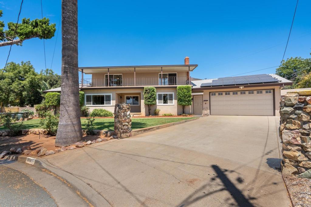 986 peppervilla Court, El Cajon CA 92021