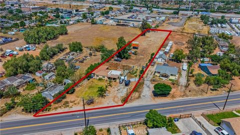 Photo of 7081 Valley Way, Jurupa Valley, CA 92509 (MLS # SW26082444)
