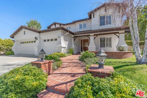 Photo of 674 Via De Tierra, Newbury Park, CA 91320 (MLS # 26665393)