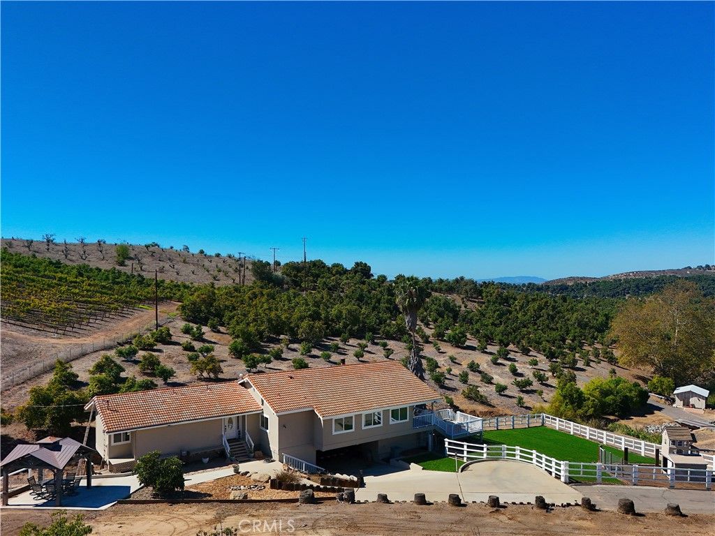 Photo of 10509 Camino Del Venado, Valley Center, CA 92082 (MLS # ND25242478)