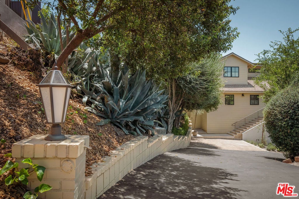 4901 Loleta Avenue, Los Angeles CA 90041