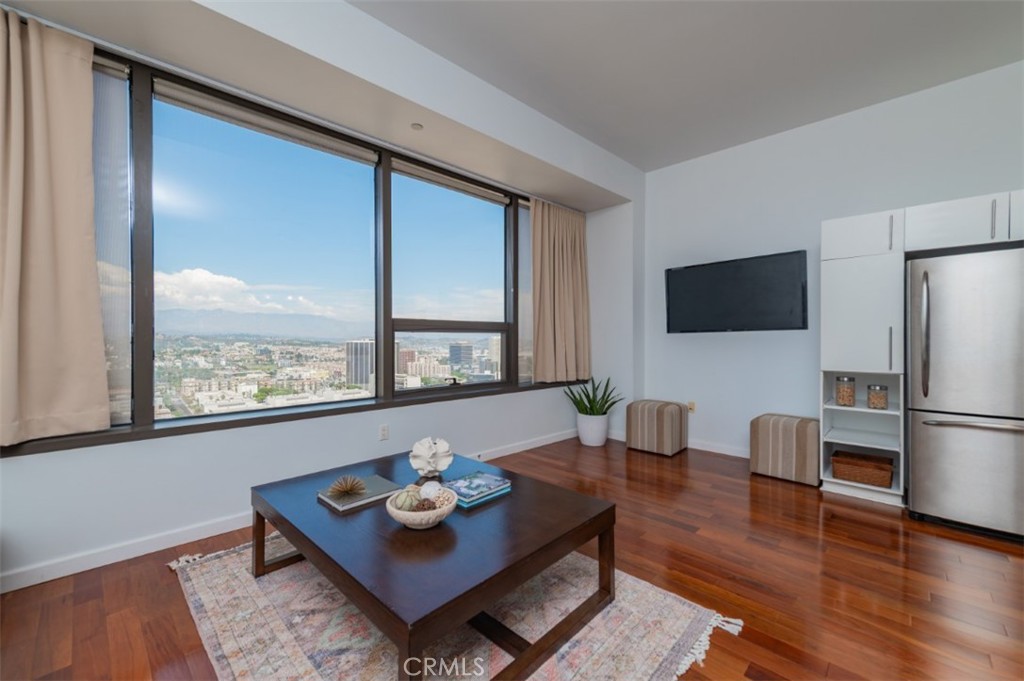 1100 Wilshire Boulevard 2805