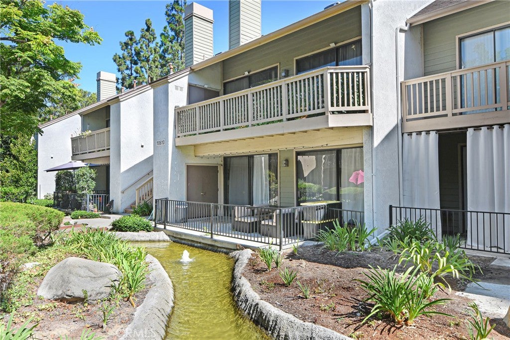 10610 Lakeside Drive N 209