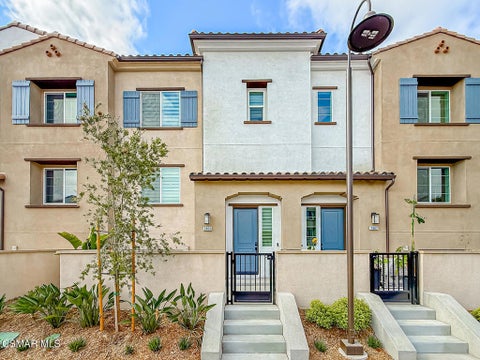 Photo of 2860 Via Descanso, Camarillo, CA 93012 (MLS # 226004788)