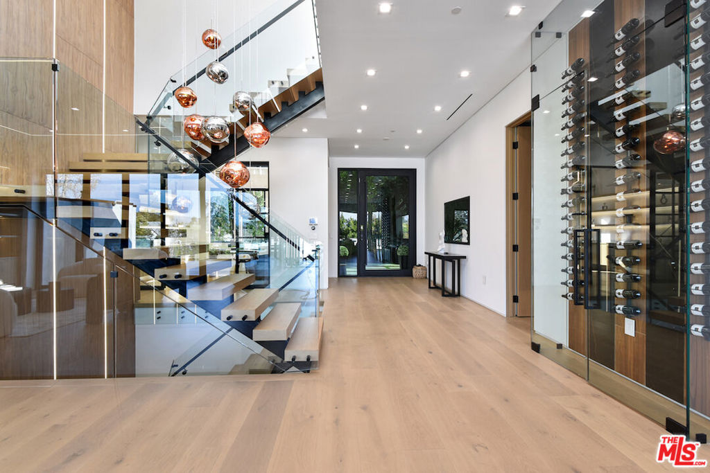 Properties 2 13015 Greenleaf Street