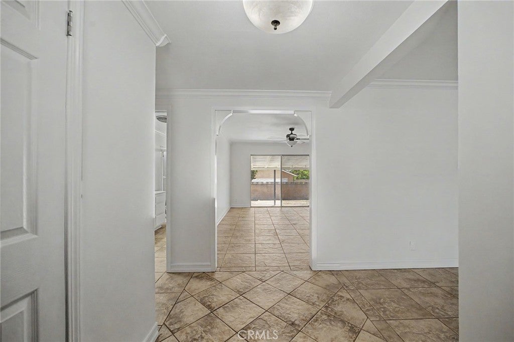 834 W 8th Street