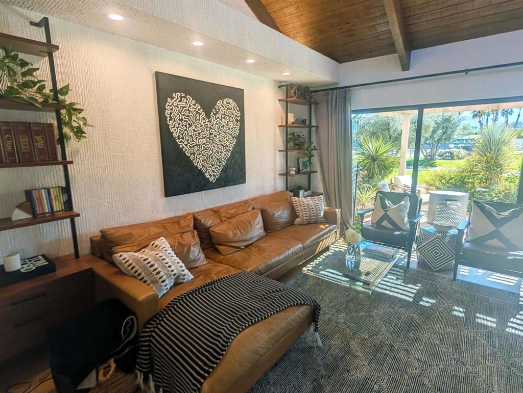 Photo of 359 Wimbledon Drive Dr, Rancho Mirage, CA 92270 (MLS # 260006099SD)