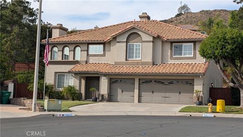 Photo of 36013 Corte Pavia, Murrieta, CA 92562 (MLS # SW26064770)