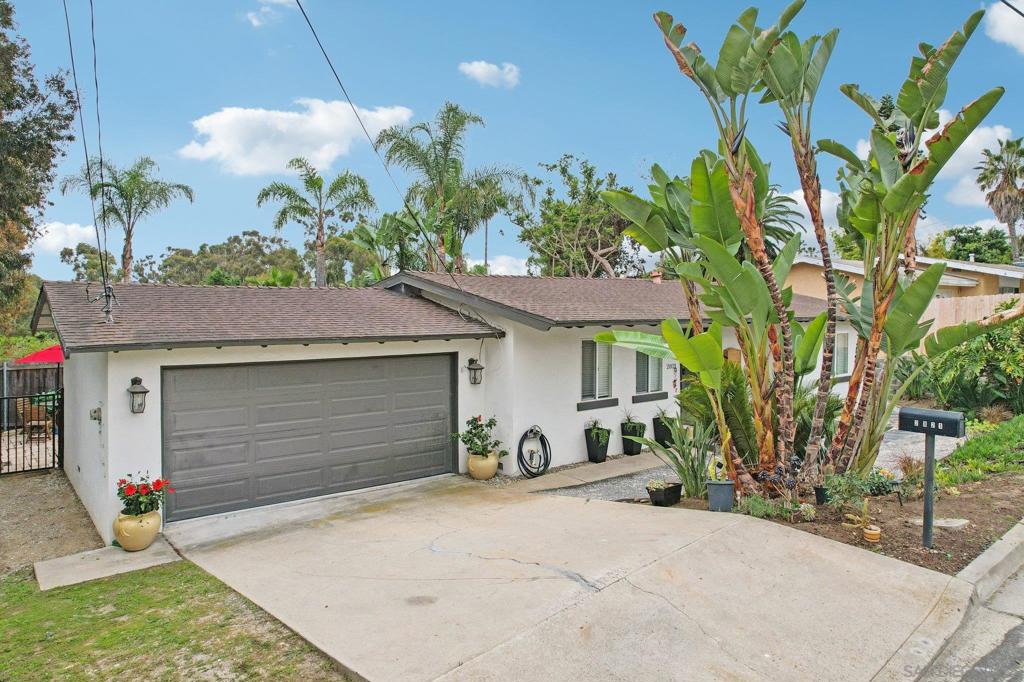 2821 Macdonald St, Oceanside CA 92054