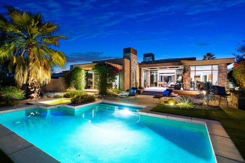 Photo of 1134 Lake Vista, Palm Desert, CA 92260 (MLS # 219147989DA)