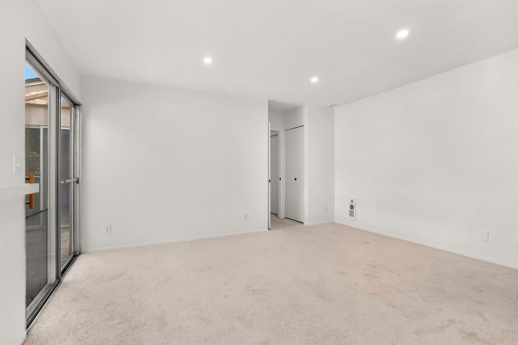 3250 Ashford Street C, San Diego CA 92111