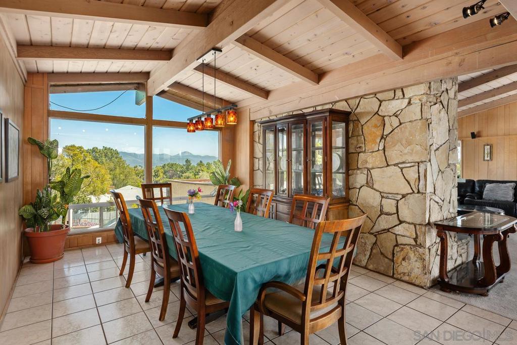 4816 Redondo Dr