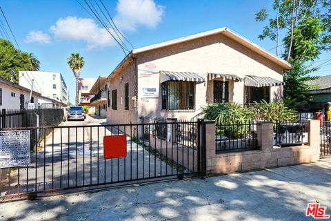 Photo of 9526 Firth Boulevard, Los Angeles, CA 90002 (MLS # 26637331)