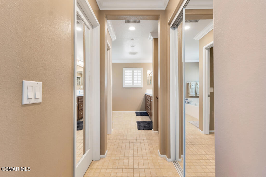 Canterbury Lane-502 - 210 - Residential