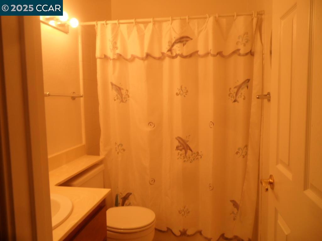 MUIR MANOR - Residential