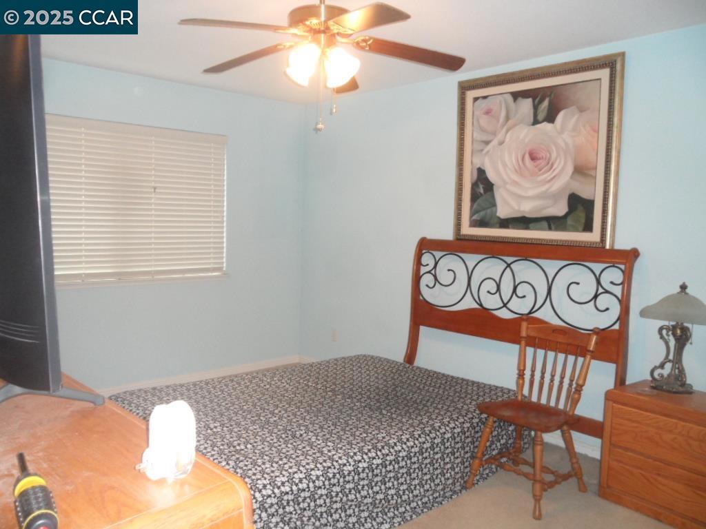 MUIR MANOR - Residential