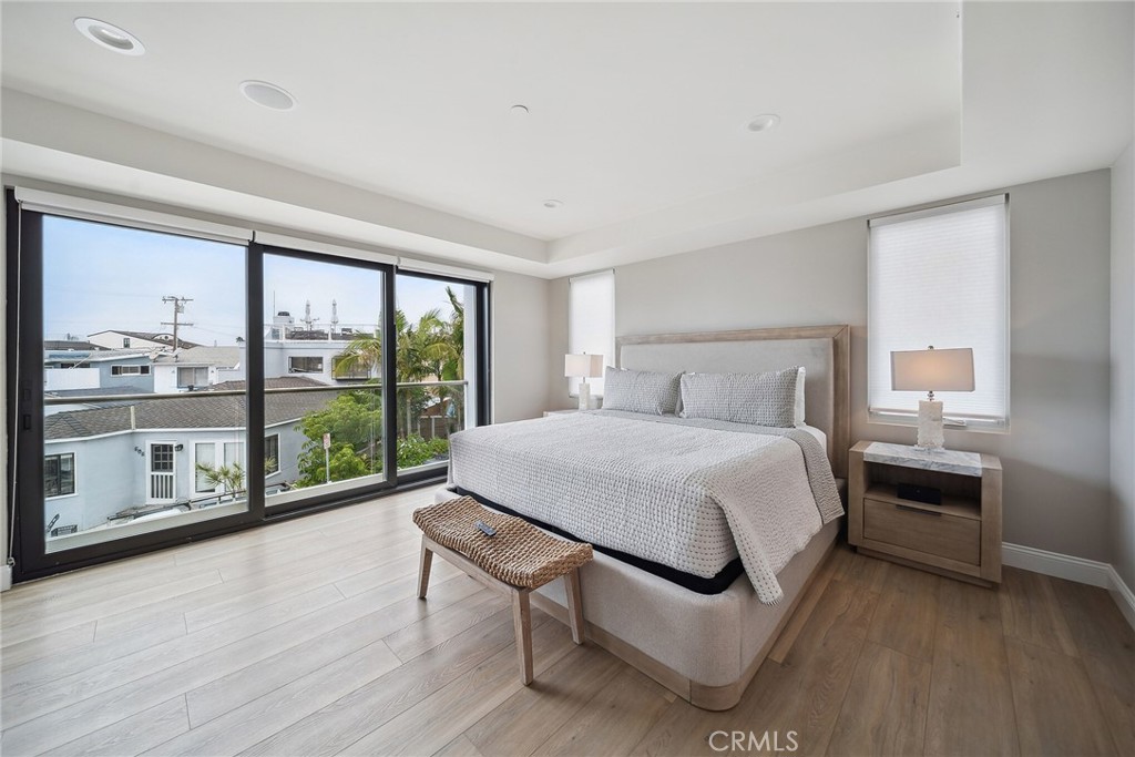 West Newport Beach (WSNB) - Residential Income