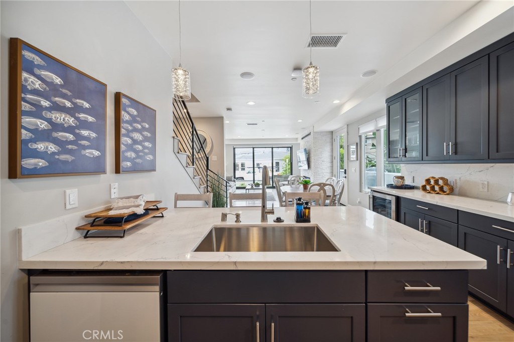 West Newport Beach (WSNB) - Residential Income