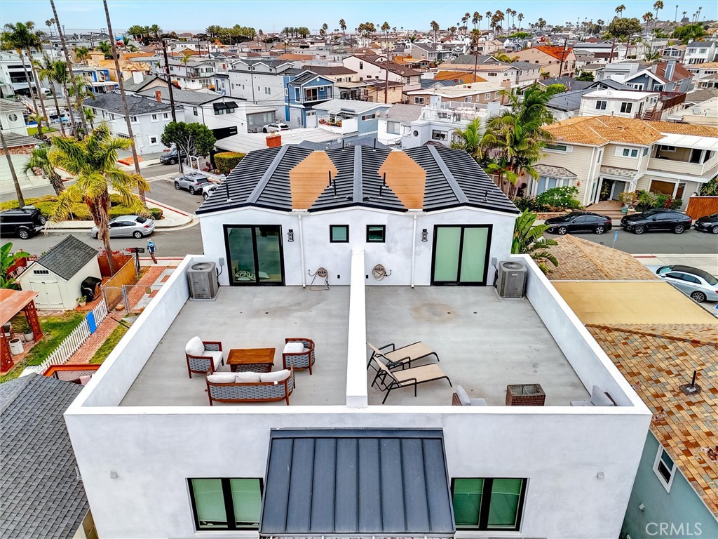 West Newport Beach (WSNB) - Residential Income