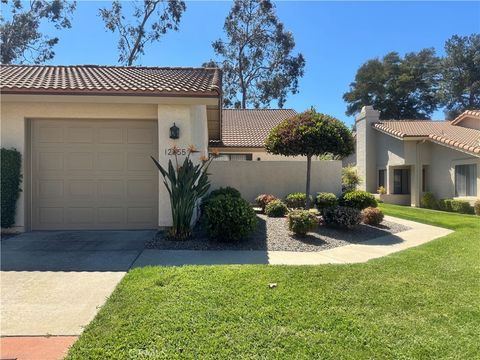 Photo of 12855 Via Moura, San Diego, CA 92128 (MLS # SW26067164)