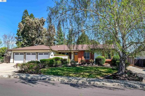 Photo of 491 Santander Dr Dr, San Ramon, CA 94583 (MLS # 41129178)