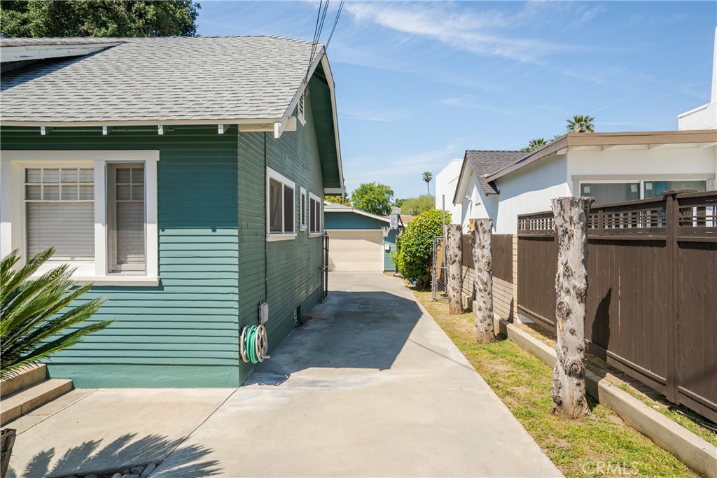 309 S Alta Vista Avenue