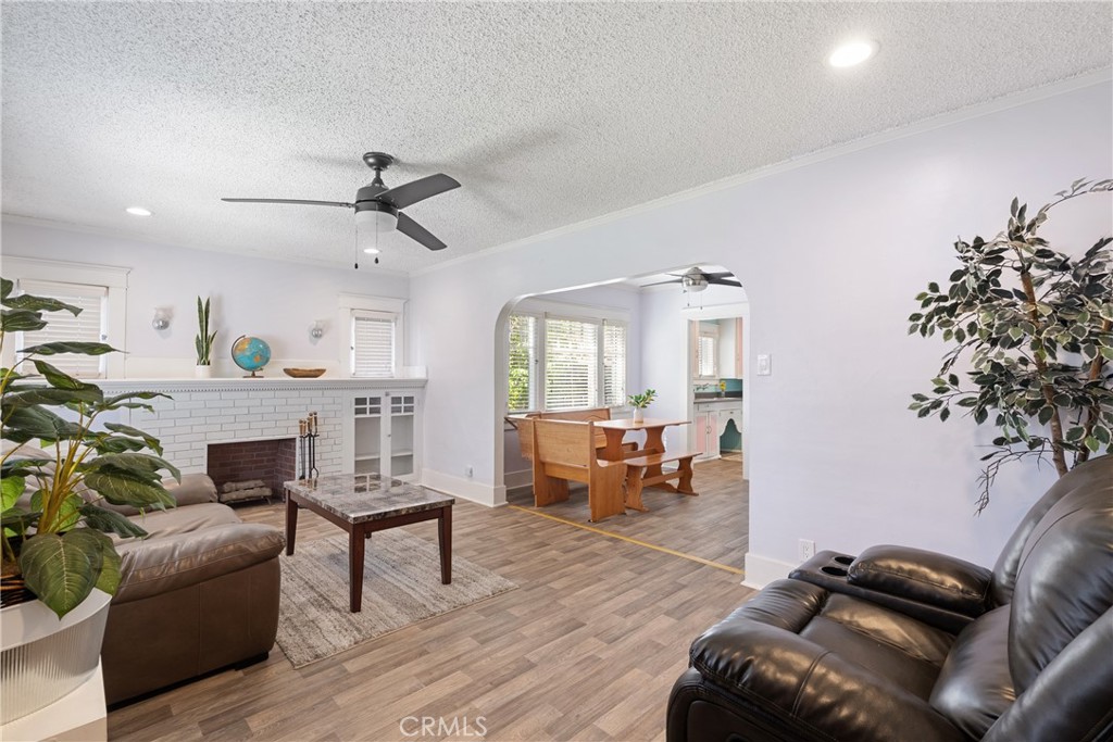 309 S Alta Vista Avenue