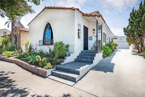 1031 Termino Avenue Long Beach CA 90804