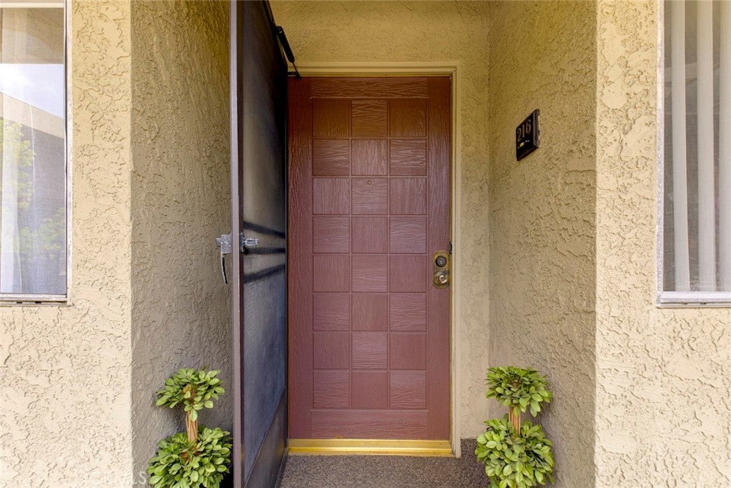 125 W Mountain Street 216, Glendale CA 91202