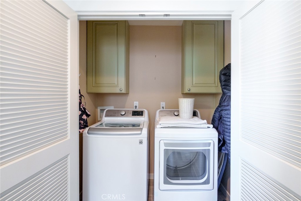 Corona del Mar South of PCH (CDMS) - Residential Lease