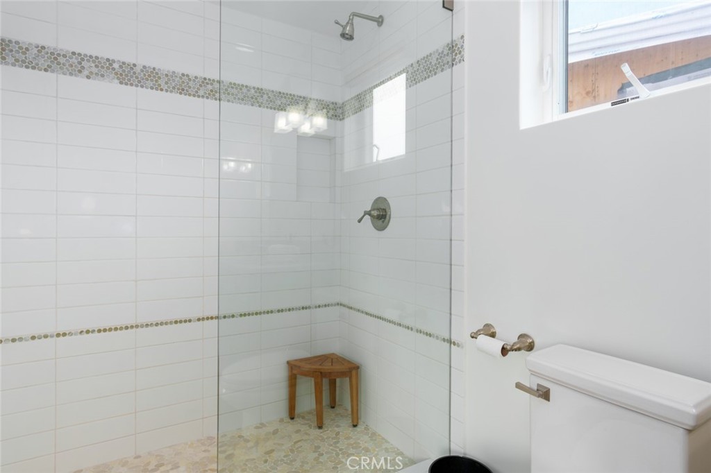 Corona del Mar South of PCH (CDMS) - Residential Lease