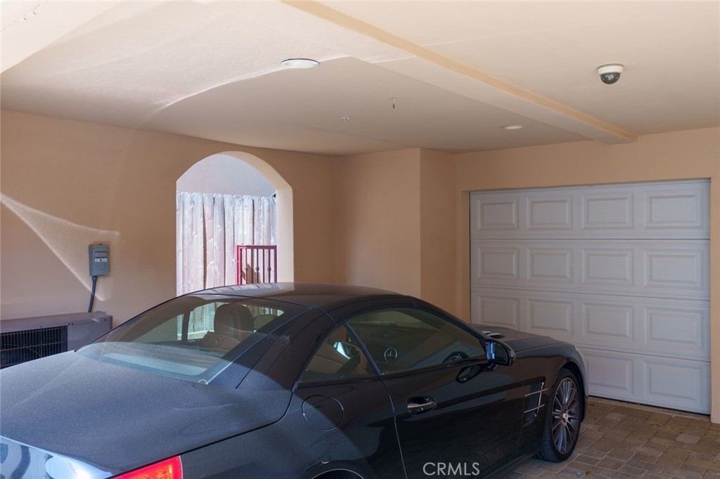 Corona del Mar South of PCH (CDMS) - Residential Lease