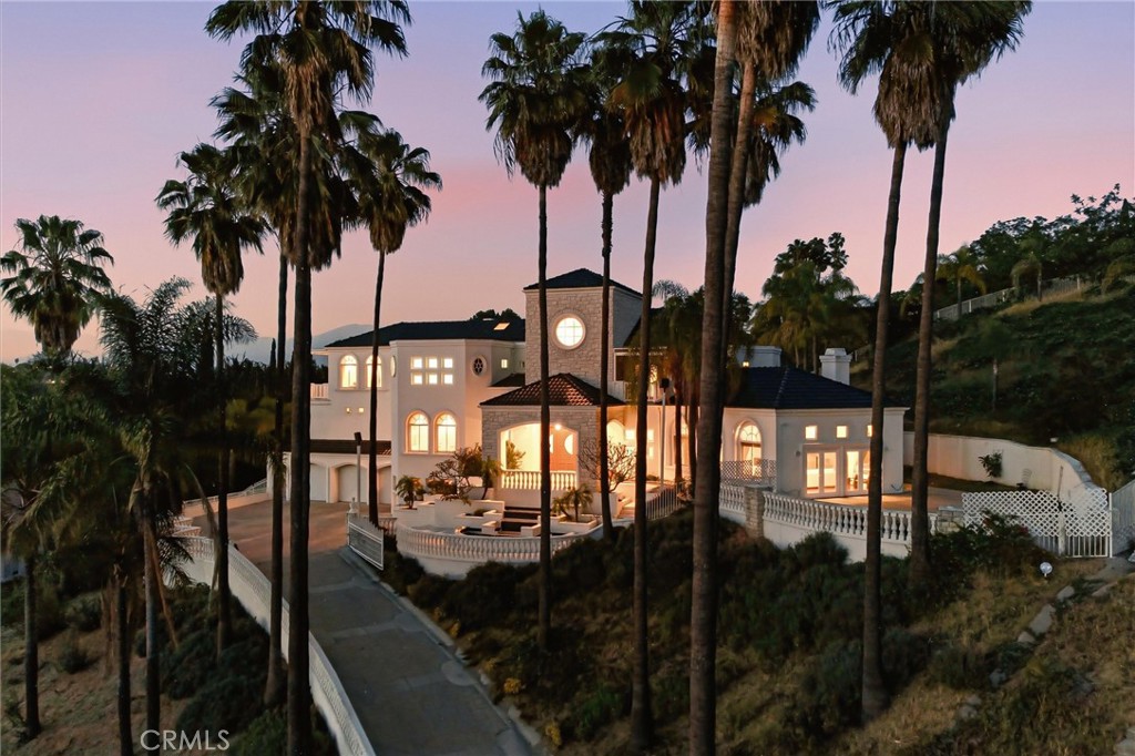 2740 Shadow Canyon