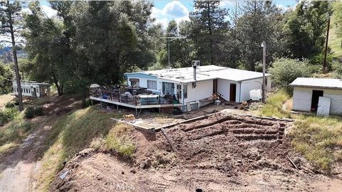 Photo of 5643 Carleton Rd, Mariposa, CA 95338 (MLS # MP26077218)