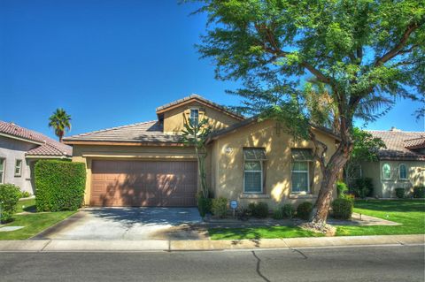 Photo of 82734 Redford Way, Indio, CA 92201 (MLS # 219135640DA)
