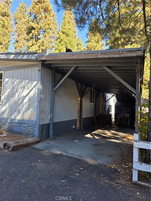 Photo of 22899 Byron Rd Rd #41, Crestline, CA 92325 (MLS # IG25260393)