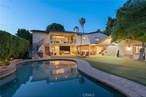 Photo of 22702 Califa Street, Woodland Hills, CA 91367 (MLS # SR26187334)