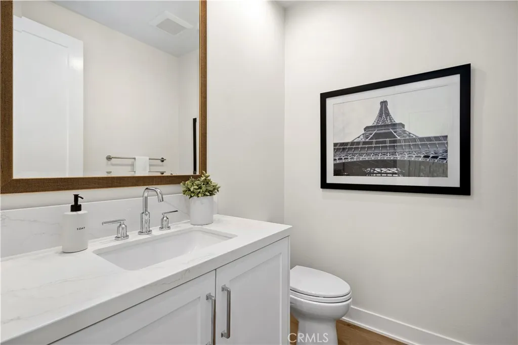 Irvine, California 92618, United States, 4 Bedrooms Bedrooms, ,5 BathroomsBathrooms,Residential,Active,171385