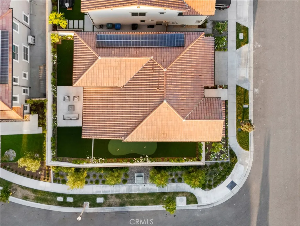 Irvine, California 92618, United States, 4 Bedrooms Bedrooms, ,5 BathroomsBathrooms,Residential,Active,171385