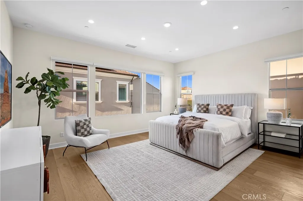 Irvine, California 92618, United States, 4 Bedrooms Bedrooms, ,5 BathroomsBathrooms,Residential,Active,171385