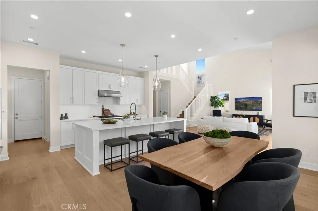 Irvine, California 92618, United States, 4 Bedrooms Bedrooms, ,5 BathroomsBathrooms,Residential,Active,171385