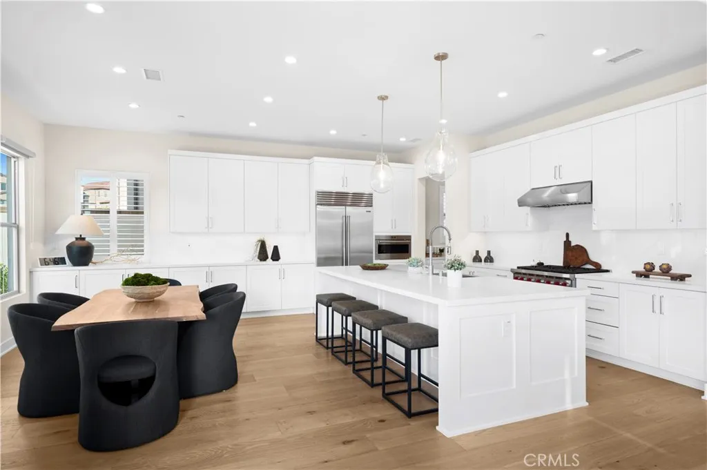 Irvine, California 92618, United States, 4 Bedrooms Bedrooms, ,5 BathroomsBathrooms,Residential,Active,171385