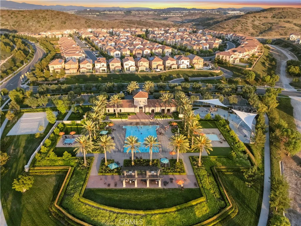 Irvine, California 92618, United States, 4 Bedrooms Bedrooms, ,5 BathroomsBathrooms,Residential,Active,171385