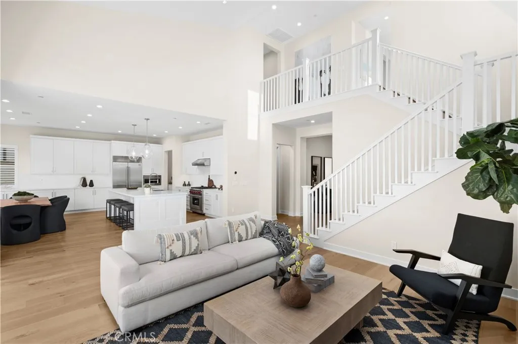 Irvine, California 92618, United States, 4 Bedrooms Bedrooms, ,5 BathroomsBathrooms,Residential,Active,171385